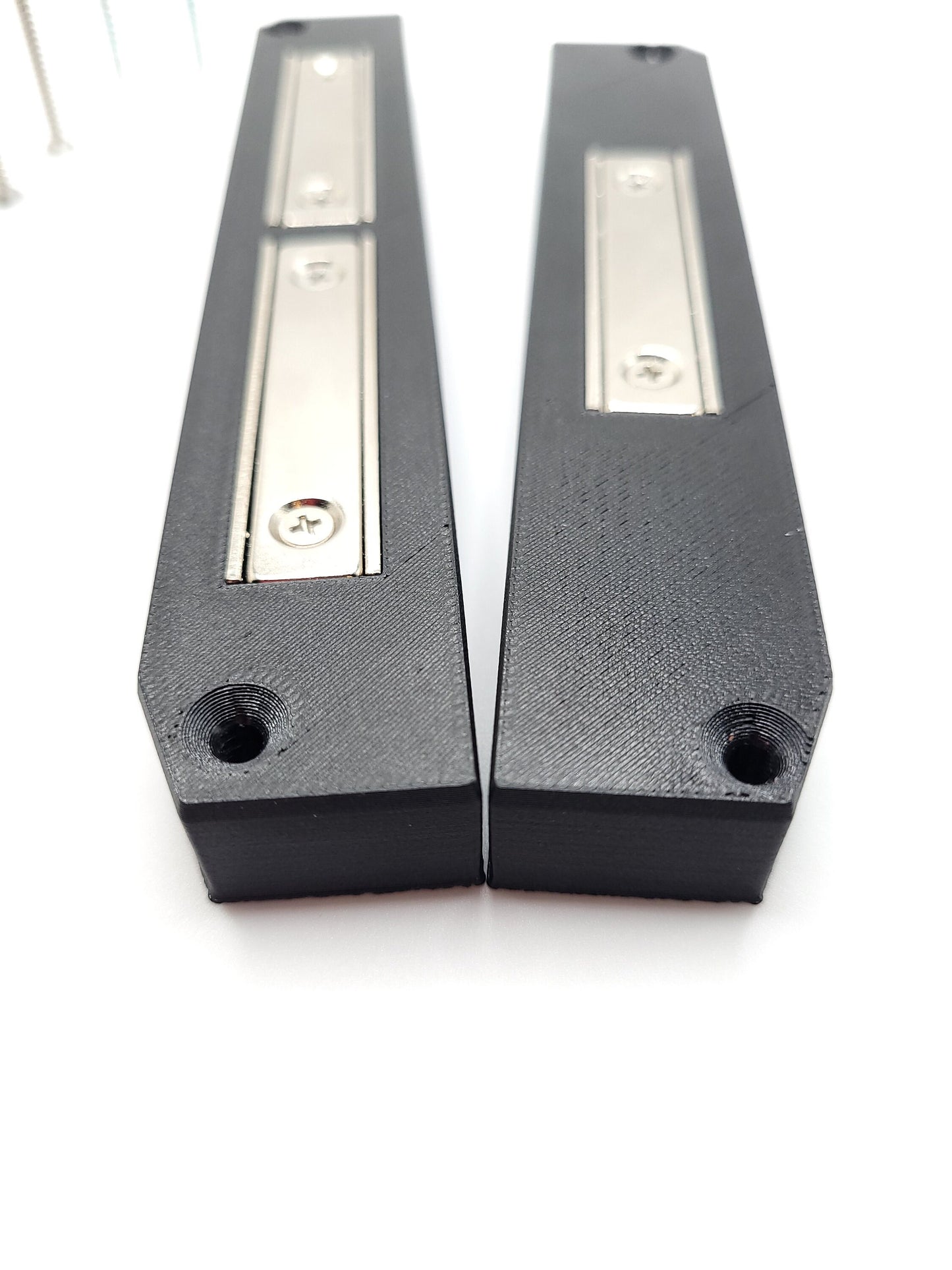 Milwaukee M12 M18 Super Charger Mount, Cat. No. 48-59-1811, Uses Three Neodymium Bar Magnets for Strong Hold on Metal Surface