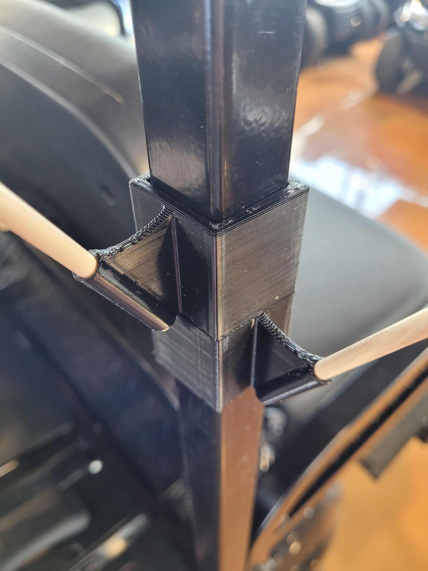 Golf Cart American Flag Holder USA United States Flag with Wood Stick Pole, Clips On Golf Cart Bar Struts Independence Day July 4th Golf