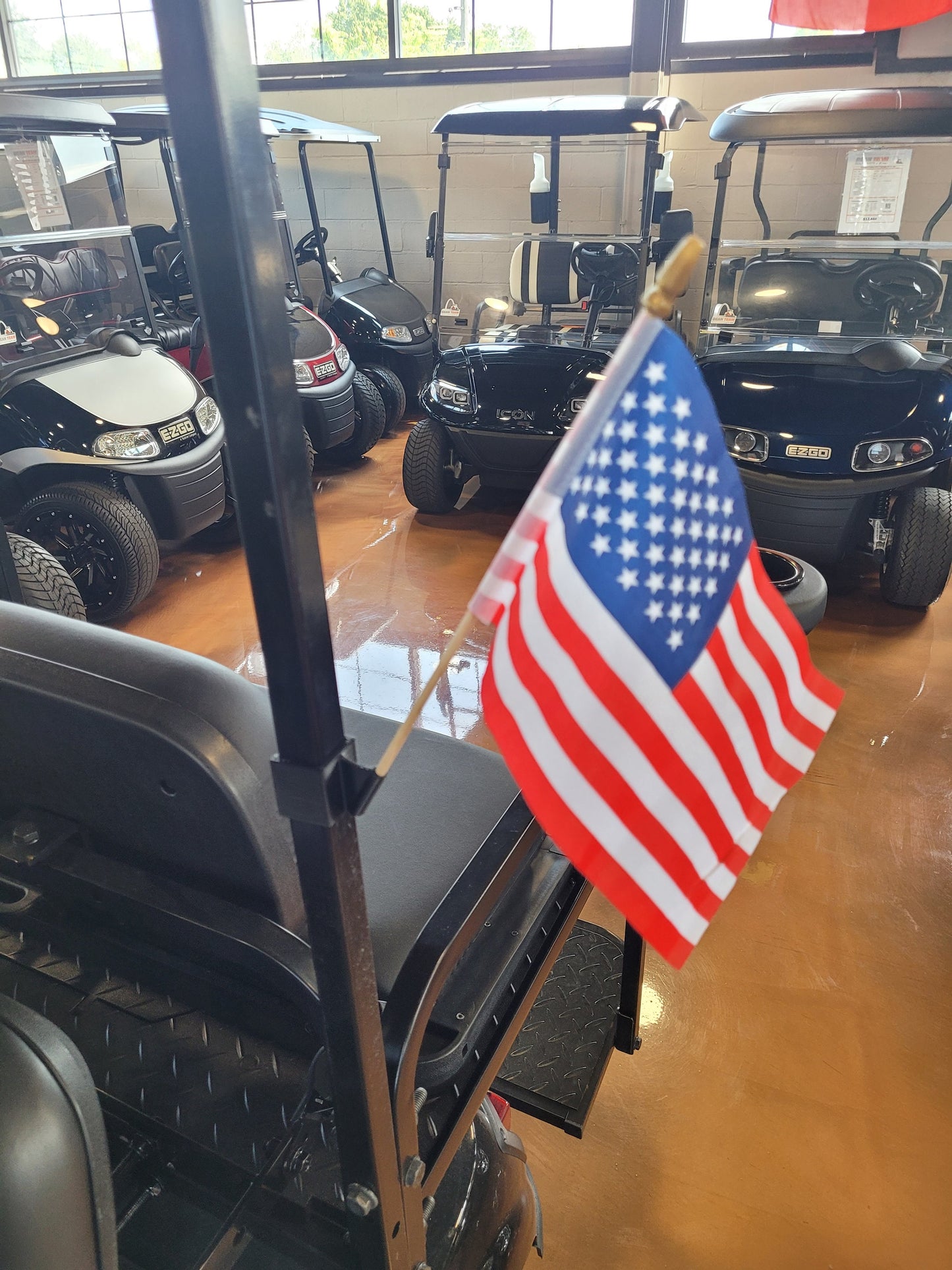 Golf Cart American Flag Holder USA United States Flag with Wood Stick Pole, Clips On Golf Cart Bar Struts Independence Day July 4th Golf