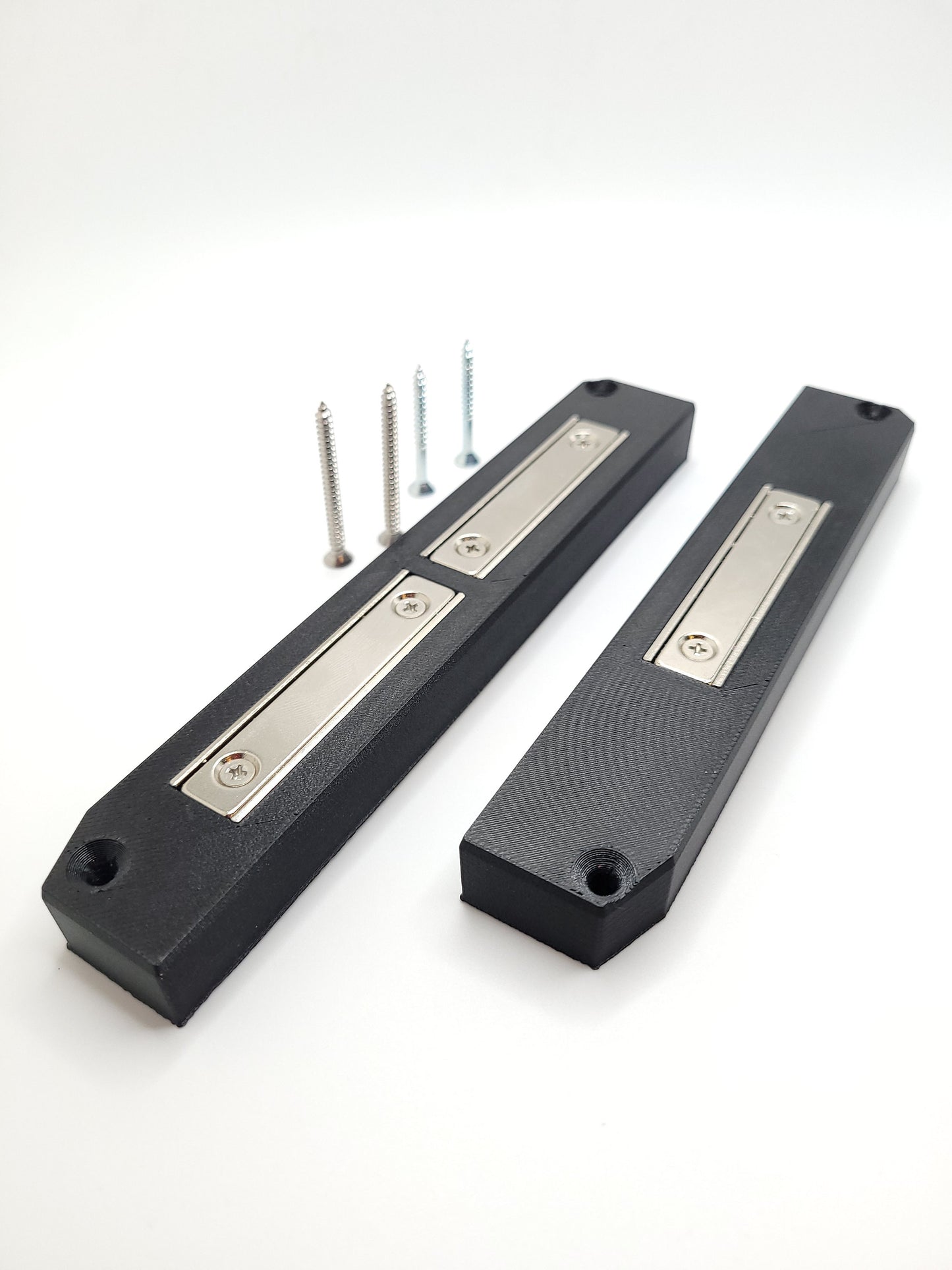 Milwaukee M12 M18 Super Charger Mount, Cat. No. 48-59-1811, Uses Three Neodymium Bar Magnets for Strong Hold on Metal Surface