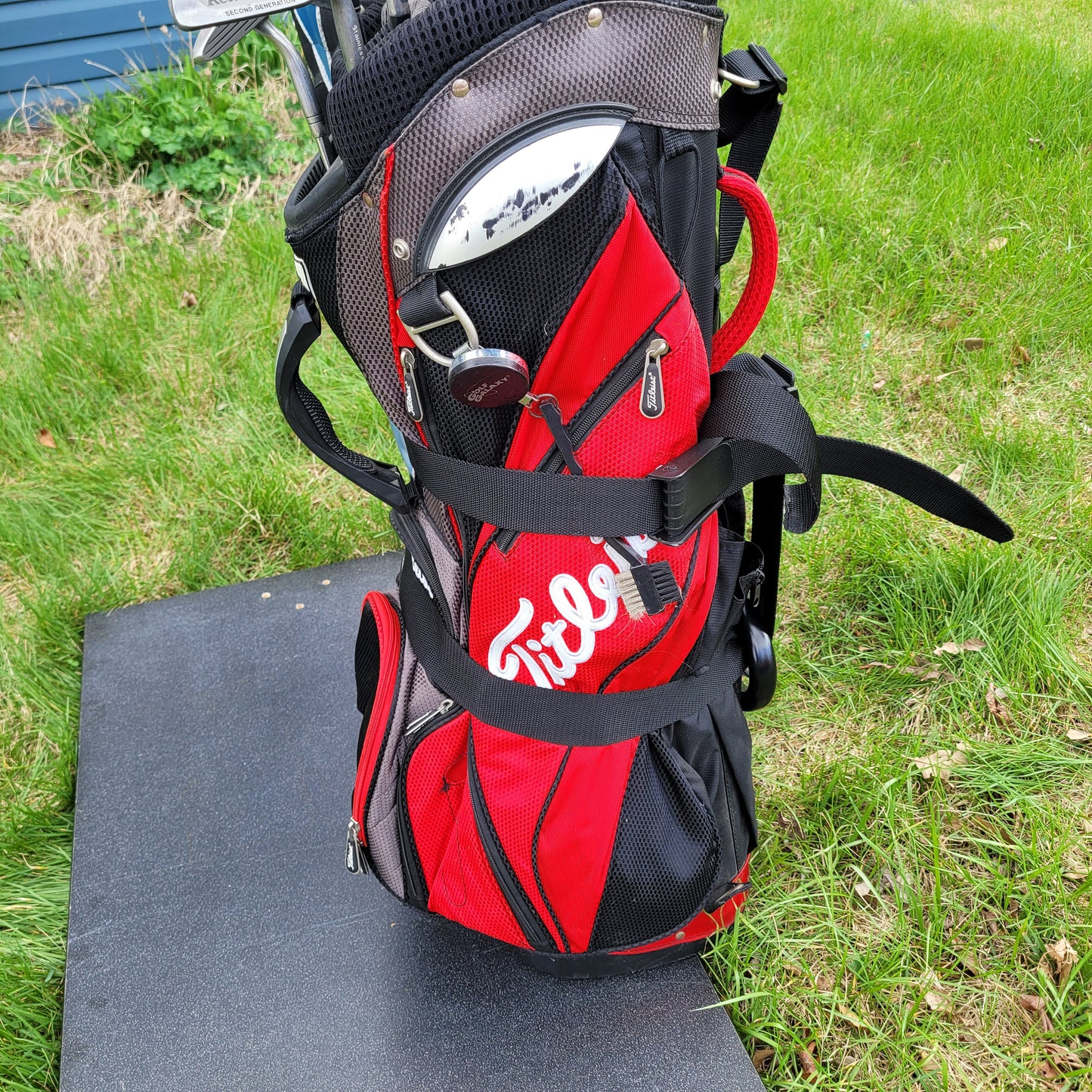 Golf Bag Holder for EPIC Golf Carts, Easily Removable, No Drilling Required, fits EPIC carts with Round Angled Top Tube Rear Bar, E40, E60