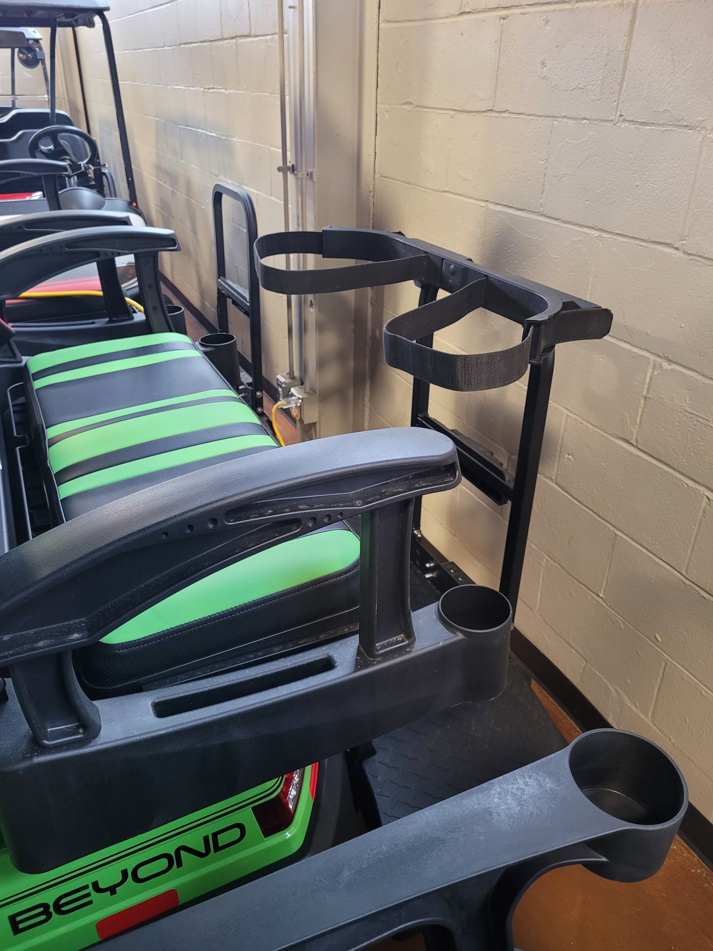 BINTELLI Golf Cart Golf Bag Holder Attachment, Easily Removable, No Drilling Required, fits 16" Square Grab Bar Bintelli Beyond 4pr 6pr