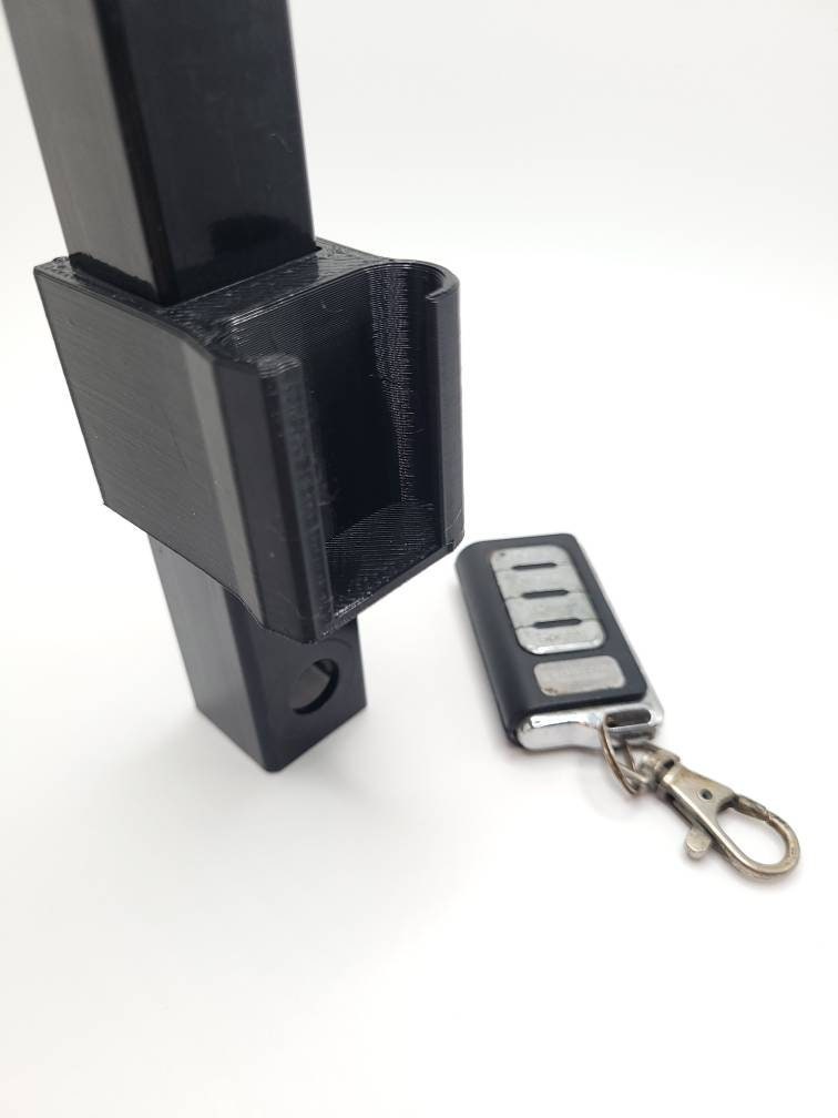 Golf Cart LED Glow Key Fob Style Remote Clip for Front Strut